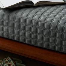 Load image into Gallery viewer, Coverlet Set