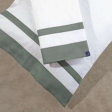 Load image into Gallery viewer, olive