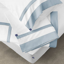 Load image into Gallery viewer, blue