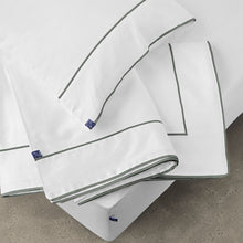 Load image into Gallery viewer, olive